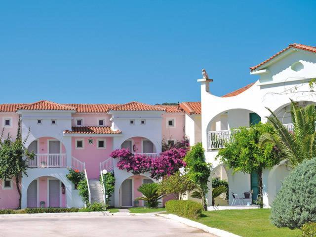Corfu Sea Gardens Hotel Kavos Exterior photo
